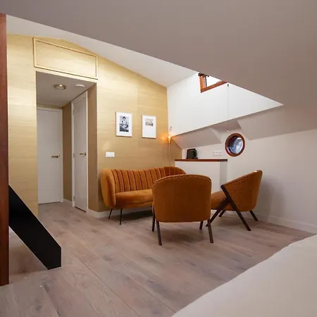Appartement Canal On Houseboat Amsterdam