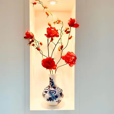 Canal On Houseboat * Amesterdão